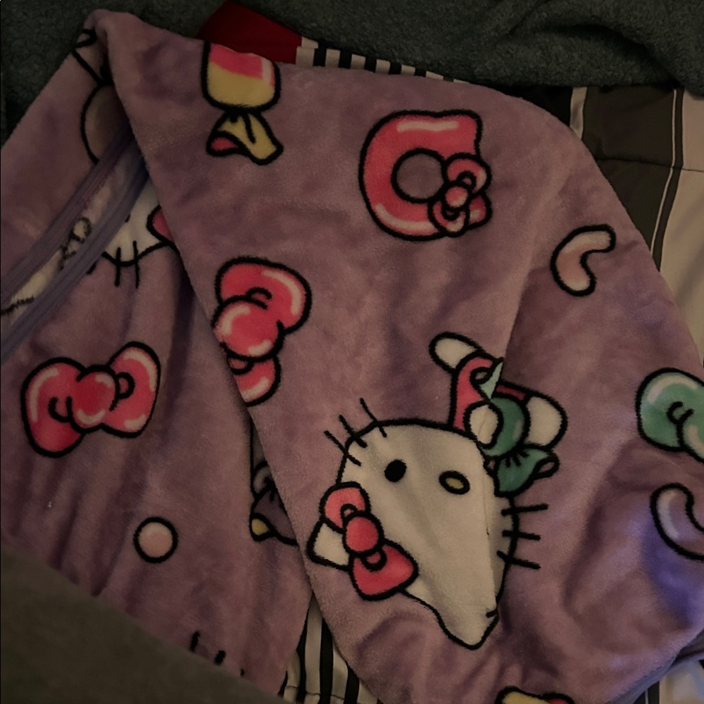 Hello Kitty Purple and Pink Blanket